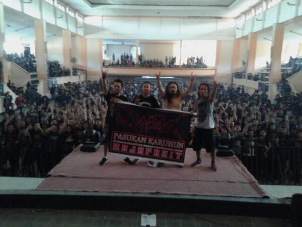 Terima kasih to semua yg terlibat d #MojokertoBodyContact8 ..yg membuat kita Klimak sampai k ubun" | Bucattt bray