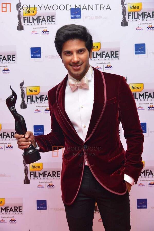 DulquerFanpage's tweet photo. Dulquer at Filmfare award 2012 http://t.co/0ZOpIVEArW