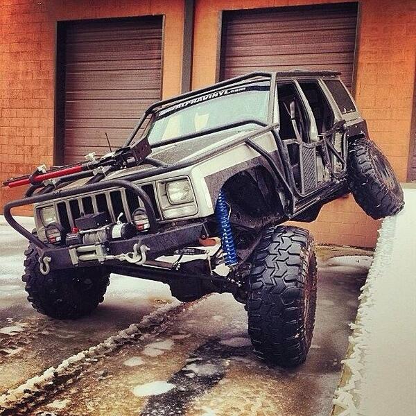 overlandguy's tweet photo. #XJFlex #JeepLife http://t.co/56PG5TEnA9