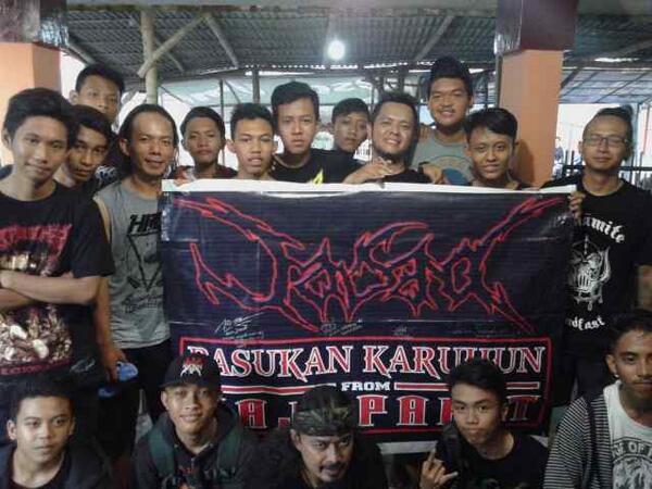 Bersama teman" d BaseCamp #MojokertoBodyContact8