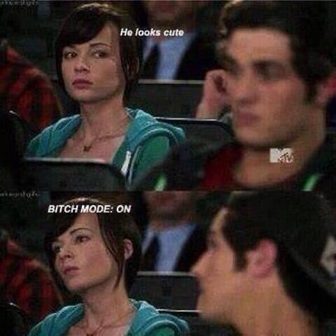 KingBach's tweet image. Girls 👍👍