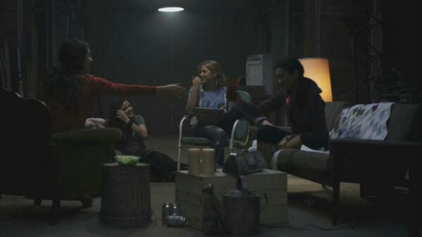 justicebiebr's tweet image. Como assim já se passaram 4 anos? #4YearsofPLL