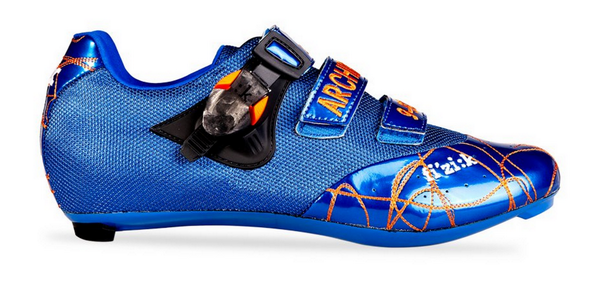 pelotonmagazine's tweet photo. These are the new @fizikofficial shoes for David Millar at the #Dauphine. h/t @Ride_Argyle http://t.co/5mbFJKj1gJ http://t.co/4ZjA2WMmgS