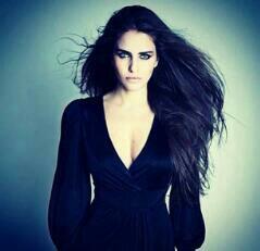 noor_zi's tweet photo. Asli Tandogan http://t.co/wBA75fJTIZ