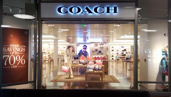 coach outlet mall hours