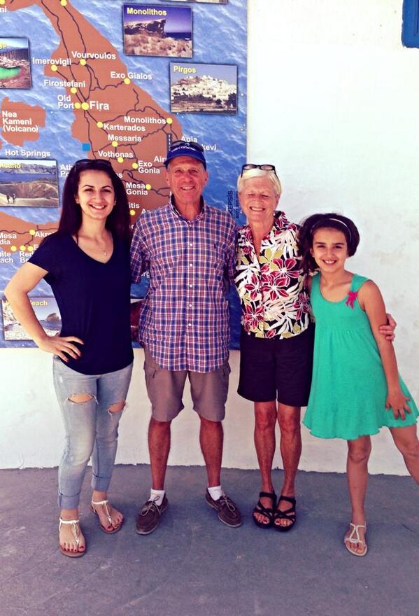 SantoriniTour's tweet image. #happy #santorini #Crushing #beautifulday &amp;lt;3