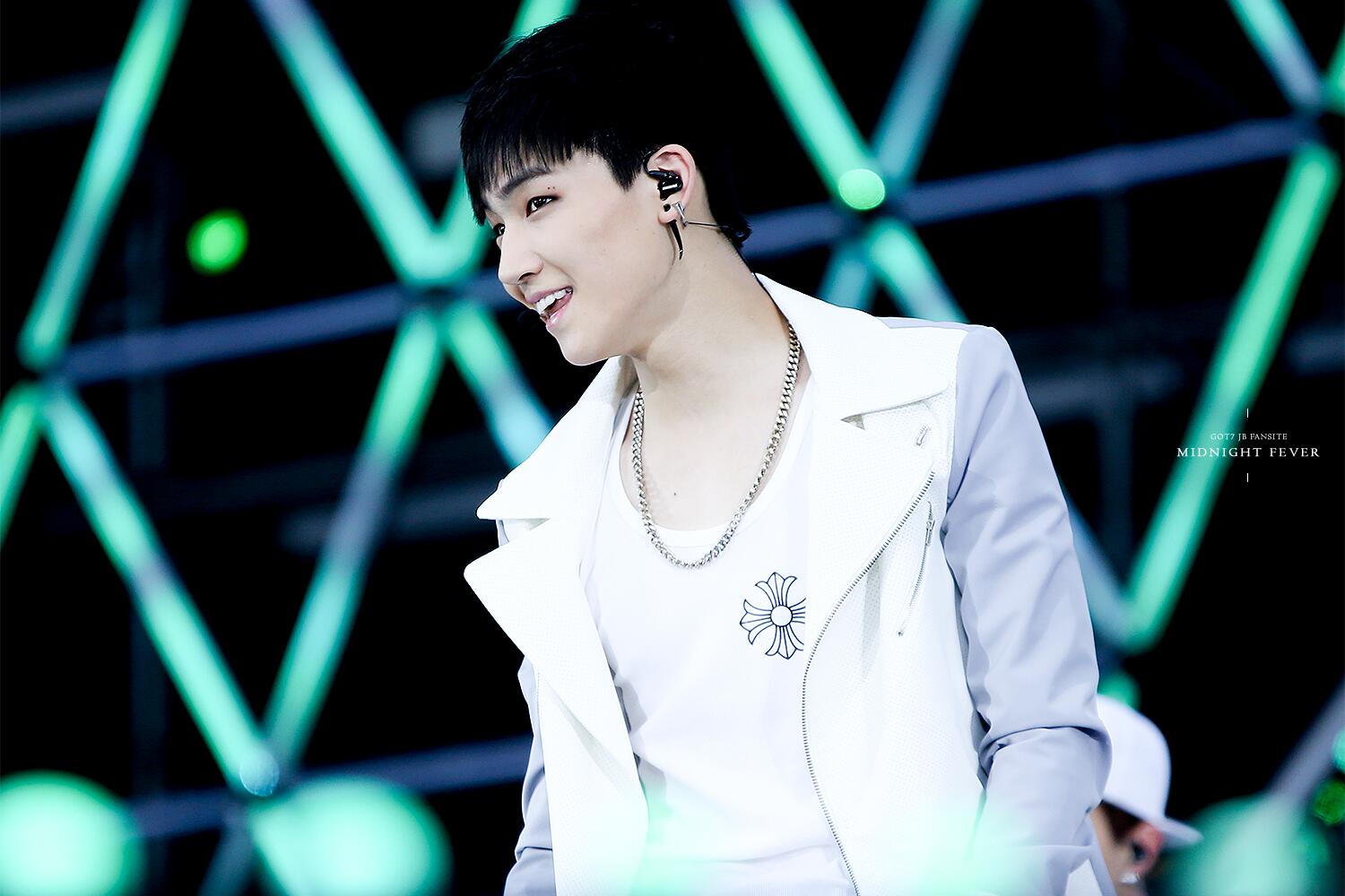 BpoL3EcCcAEjCw5.jpg:large