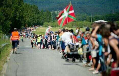 Nereaaaa's tweet photo. Gaur Euskal Herriak ozen hitz egin du! Etorkizuna GureEskuDago-ela aldarrikatu dugu! Zorionak danori! #BasquesDecide http://t.co/aIDYRvDlfk