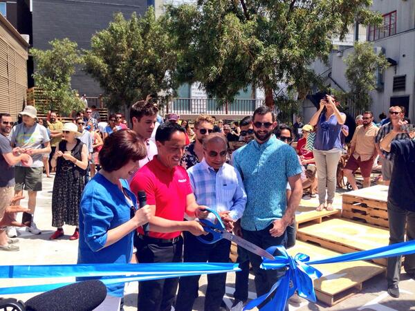 ToddGloria's tweet image. The #EastVillagePocketPark is now open thanks to @SDPartnership @RadLabSd &amp;amp; @eastvillagesd. Check it out at 13th &amp;amp; J.