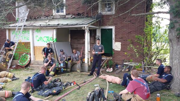 BCoFRChief's tweet image. Group debrief at RIT tng. #Verygood...