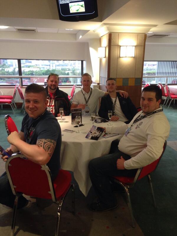 Manf_27's tweet photo. #soccer aid @3039Transit @No1robbiefan Hospitality Suite Old Trafford Manchester http://t.co/WJoFZVphMh