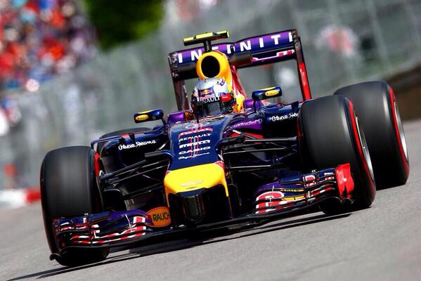 RedBullUK's tweet photo. Yes @danielricciardo! P1 you beauty. And Vettel P3 #CanadianGP http://t.co/qhS2wHE8R8
