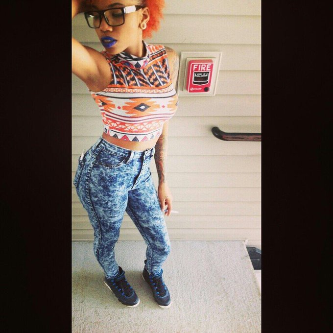 Amani Roxx’s pics and videos