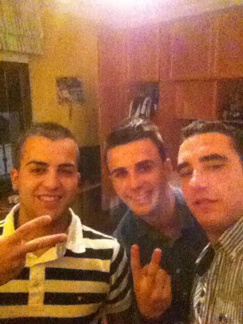 KikeCortesDj's tweet photo. QUE GRAN BODA MAS GUENA AHY VAN LAS PRIMERAS SELFIES ORINALES INC. !! http://t.co/W7sEMIdPar