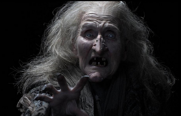 FotoMisterios's tweet photo. El gran misterio sobre existencia de las Brujas. 
¿Tú crees en ellas? http://t.co/nWK7H3gvfZ