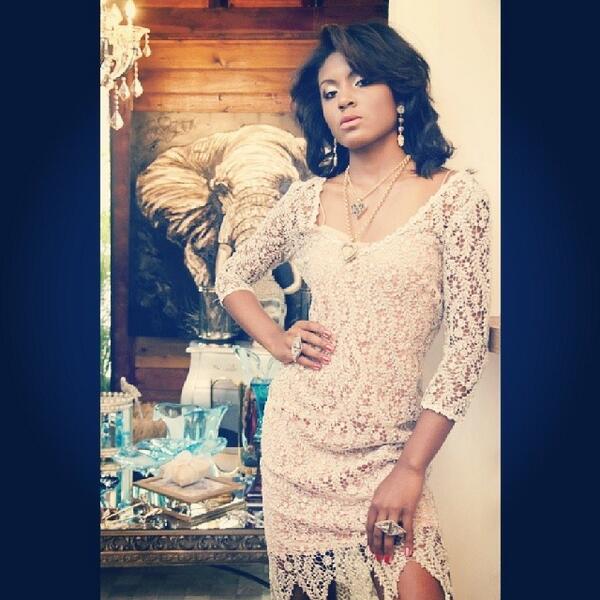 HernanOlvrs's tweet image. Queria ser uma diva, beeeeeeeem dadivosa --' #makeoff #joias #amoo #fotografia #make #carao #bocao #duo #revista ...