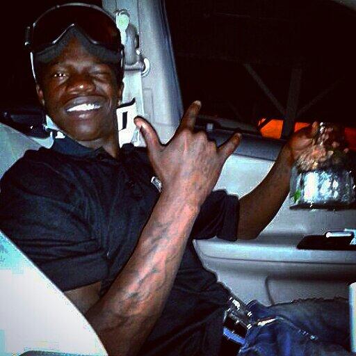 rmtsuave's tweet photo. I been Stacking since i was Crawling You ain't got No Money How you Ballin?? Huh?? http://t.co/2FKOUy7xxC