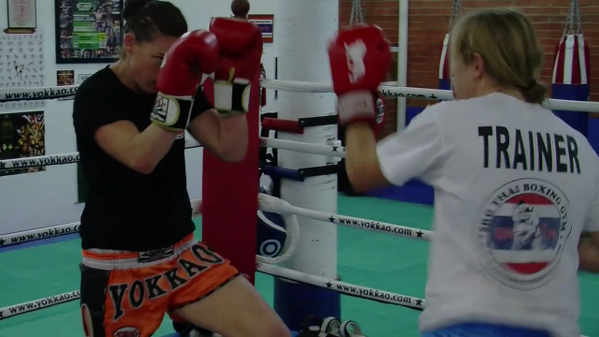 DestroytheGameM's tweet photo. Great news vid about women in Muay Thai! http://t.co/6pGKttTw8r @MuayThaiAuth @muaythaiislife @talkmuaythai @Wsnet http://t.co/aRPOHUeJyY