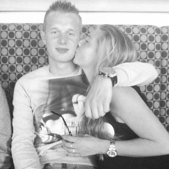 marschax's tweet photo. “@WesselBlub: “@marschax: 💏 http://t.co/UnRcOkcyBs” lieeef” jaa he 😍🙊 @WesselBlub