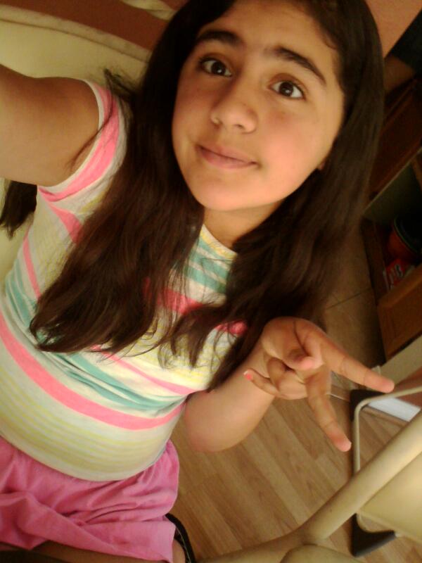 coolestmarissa's tweet photo. Hi! <3 http://t.co/8mGTqkYtdV