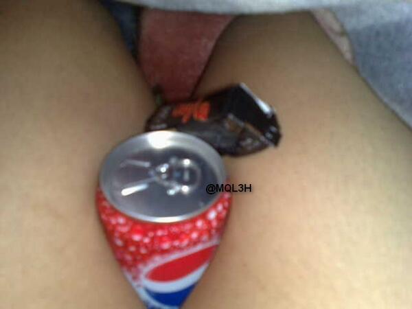 MQL3H's tweet photo. من يبي مارس؟ رتويت http://t.co/muOPHWLpwV  #كسي_مولع #سكسيه #سكس #زب #سكس_سعودي #قحبه #منيوكه #مكوتي #كسي #نهودي #مص http://t.co/nZ67syk7Jc