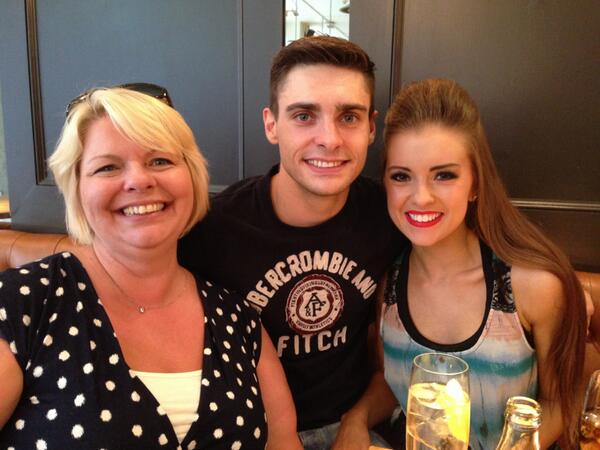 Oh &amp; not forgetting proud mum @bubblyt catching up with @brosenadance <a href="/brosnantom/">Tom Brosnan</a> &amp; <a href="/erintrevena/">Erin Trevena</a>