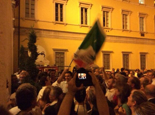 ggXbg's tweet photo. Bandiere al vento @giorgio_gori http://t.co/ZcII7yrovG