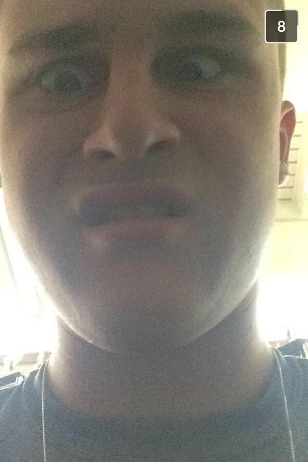 AveryParadis's tweet photo. School tomorrow http://t.co/5yUVS0QoZL