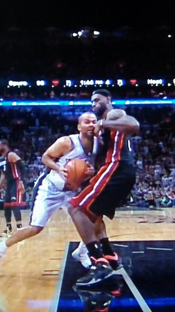 TheFan48's tweet photo. @RealSkipBayless.... What do you think of the NBA CONSPIRACY Theory? http://t.co/LZeS2hMCT4