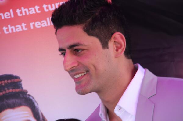 Mohit_FC's tweet photo. “@dchivuk2: @Mohit_FC  @mohituraina  Out of the 200 pics I took today  - My fav of Mahadev http://t.co/uGXdSGQ3k6” His Holy Hotness indeed!