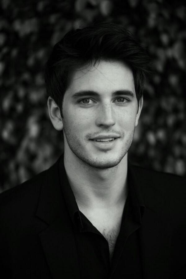 CharlieMonohan's tweet image. How do I look? Date tonight.