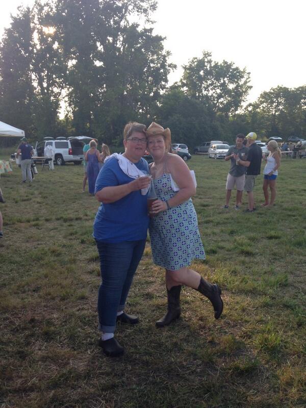 graceleisure's tweet photo. What an awesome day @F2FPicnicNC with @amytornquist and others. One of the best yet! #f2f2014 #farmtofork http://t.co/fw2eeKbC7V