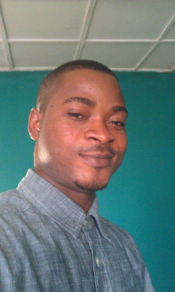 wmk77's tweet photo. Jes mi #nationalbestfriendday http://t.co/ow4bSznNkt