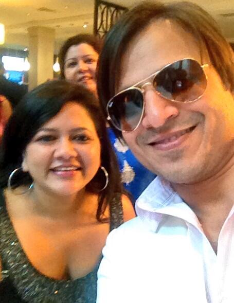 shilpig's tweet photo. @vivek_oberoi  such warm and humble personality! Pleasure to see you at #IIFA http://t.co/7VBuGGieZA