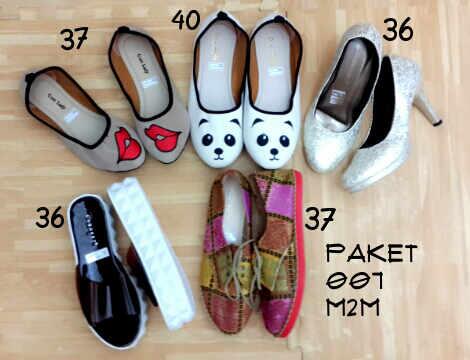 200rb dapet 5pasang. Size 36-40. Order? WA/sms: 08998338836 BBM: 272f7dd2