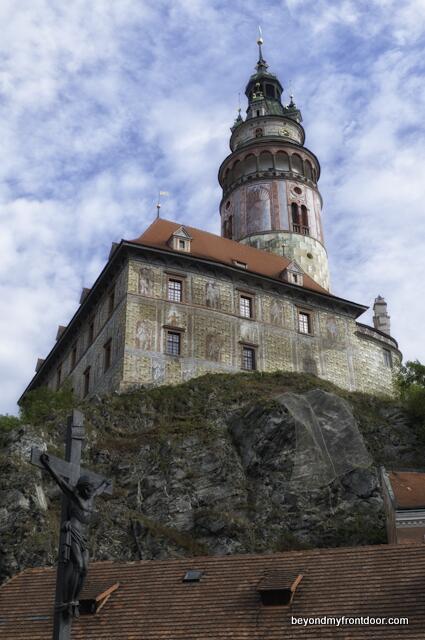 BeyondMyDoor's tweet photo. Cesky Krumlov Castle #CzechRepublic #TravelPhoto http://t.co/bIraJP1R1a