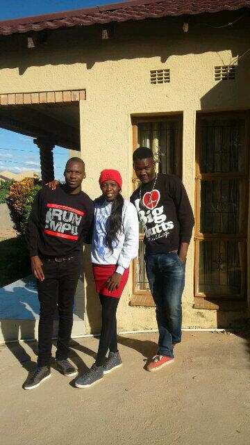 NabaClothing's tweet photo. #FRESHNESSsnapshot of I RUN MPU, UMSHINI WAMI &amp; I ♥ Big Butts Crew Neck  from @HeadBeliever and friends #NabaWinter http://t.co/f5ano6lp7a
