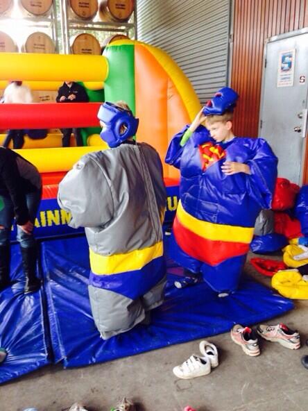 Thanks to our wonderful crowds - zero DUI arrests again! Here's a celebratory pair of sumos from <a href="/OliversTaranga/">jeffrey r wright</a>