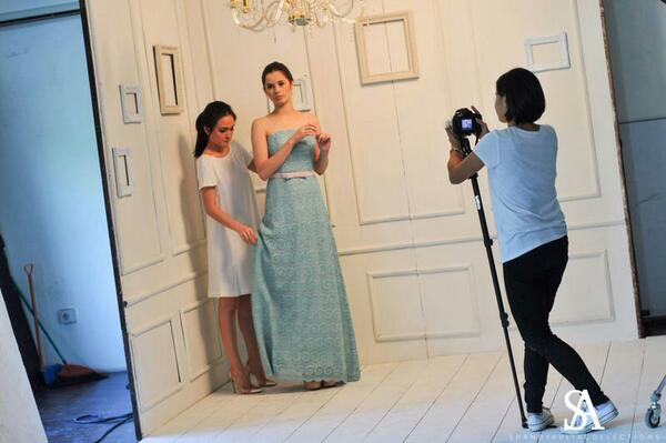 SA_Collections's tweet photo. Behind the photo shoot of SA Collections' June-July 2014 collections! Catalogue &amp; price detail will be released soon! http://t.co/f9zEfByX15