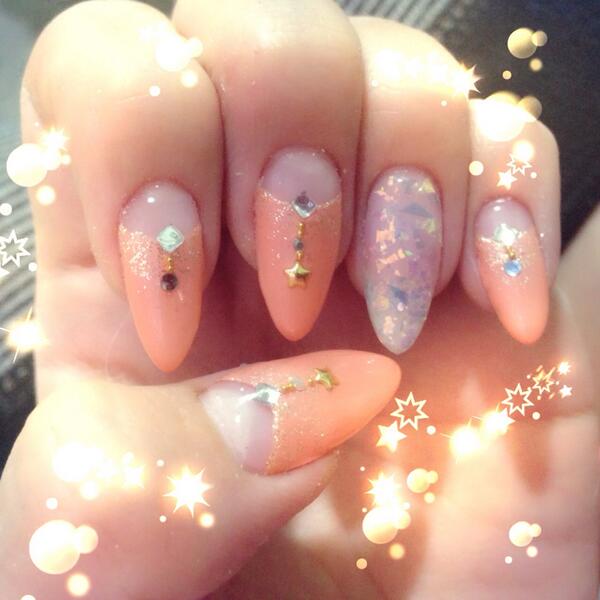 Erico Jp V Twitter 久しぶりにマイネイルでも すっかりアイカツおばさんな私はみくるのオトナモード風なネイルに ヤシの木入れたかったけど それは夏本番までとっておきます U艸u Http T Co No8tlmnuoh