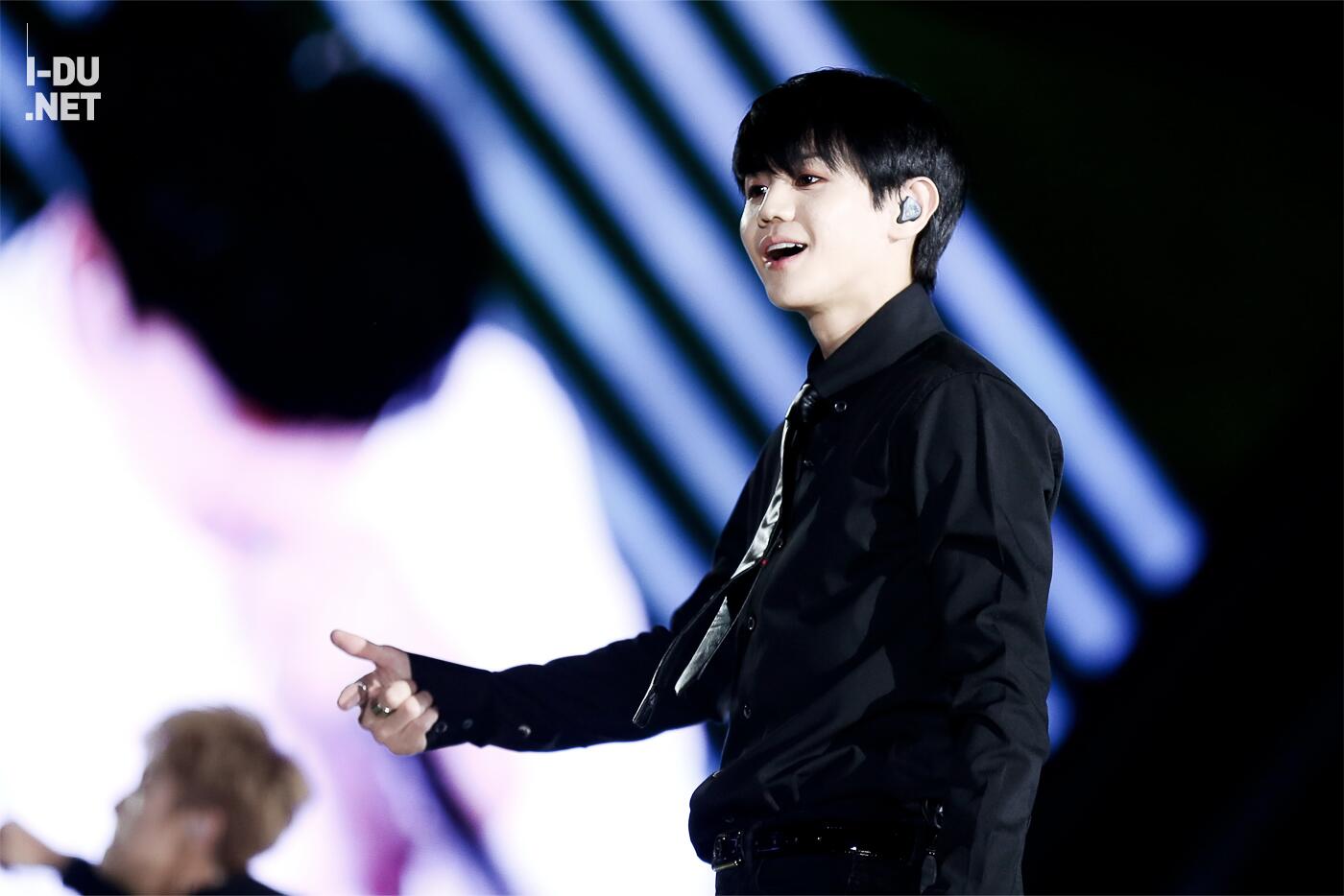 Bprb2hzCYAATXvR.jpg:large