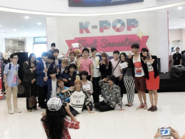 Ini dia poto para juri dan smua pemenang chukaee Kalian daebak