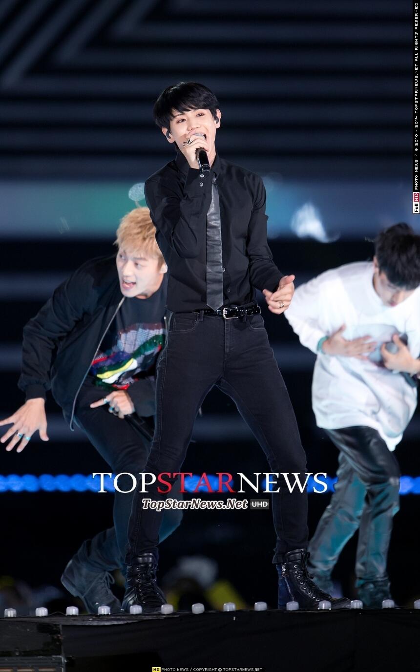 BprjEGrIQAA6fqy.jpg:large