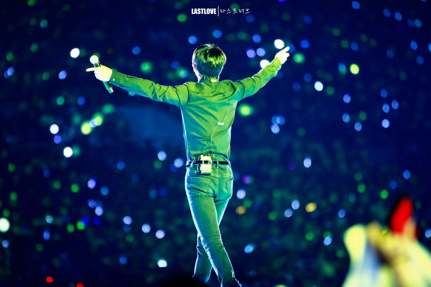 BprwAJGCAAAmhrk.jpg:large