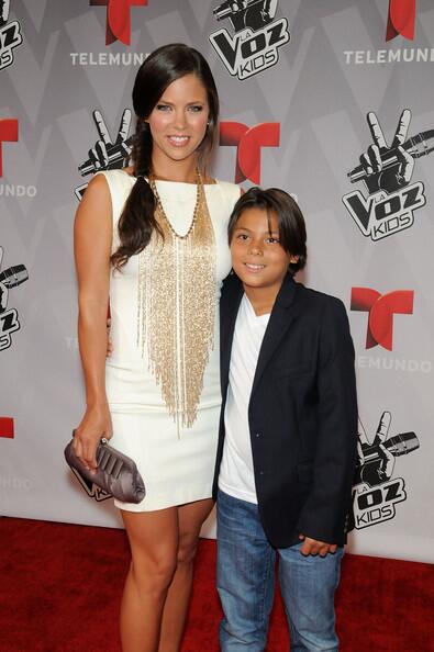 DuqueRios_Spain's tweet image. 📷 @ximenaduque y Cristan en la gran final de #LaVozKids | #AlfombraRoja   📷 by #Zimbio (3) zimbio.com/photos/Ximena+… http://t.co/DbvAFCtnlY"
