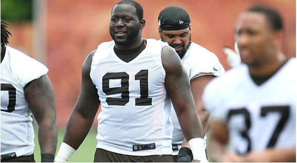 Browns's tweet photo. Undrafted Calvin Barnett making a strong early impression 

Article: http://t.co/DLpyD4ClGw http://t.co/gQ25fOGWp4