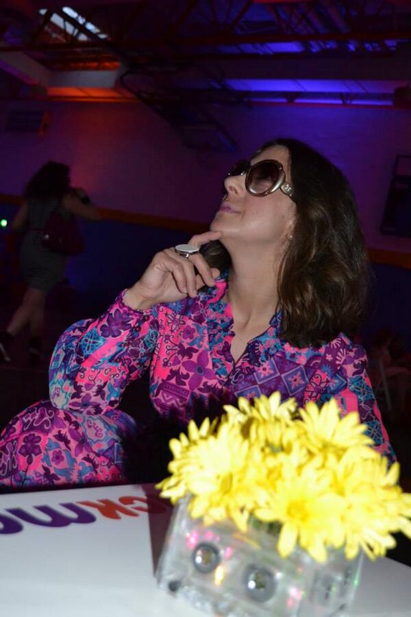 NicoleLeighShaw's tweet photo. In case you missed it, I went a bit further back for #NickMomProm in my retro fashion jam. @TheBlogU #BlogU14 http://t.co/3Z5eAJXkaa