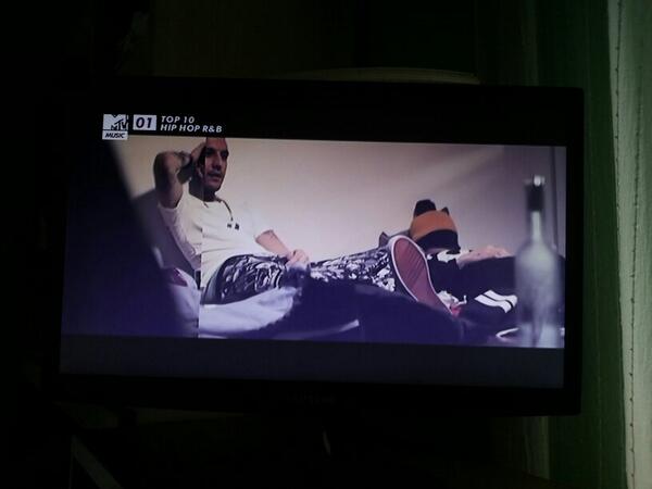 Rap_isLove's tweet photo. 1° posto! FDP @freddepalma #mtvhiphop #noneroio #LetteraAlSuccesso #nonfotticonFDP #FlowDaPaura http://t.co/SIlZTBr5mC