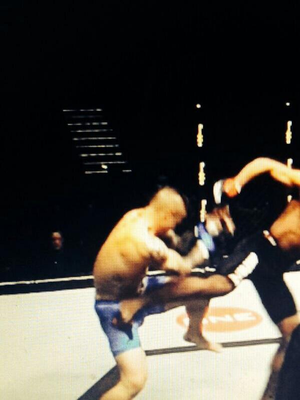 GordonRoodman's tweet photo. To all those who 'Booo-hed' @EFCAFRICA Either your 'boo' was for the right or wrong reason... you decide !? #rage http://t.co/ivGhrAIH0q