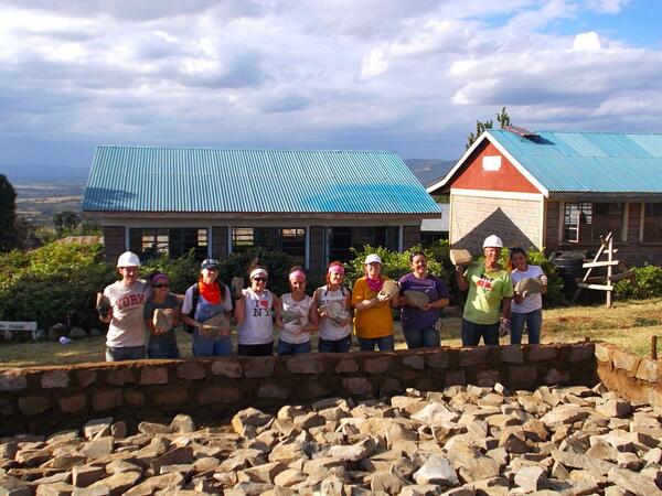 RM_Munno's tweet photo. Teaching in Pimbiniet, Kenya with some phenomenal teachers! #yorkutc #ftc  @GregRLeadership http://t.co/UKjpbPnw1r